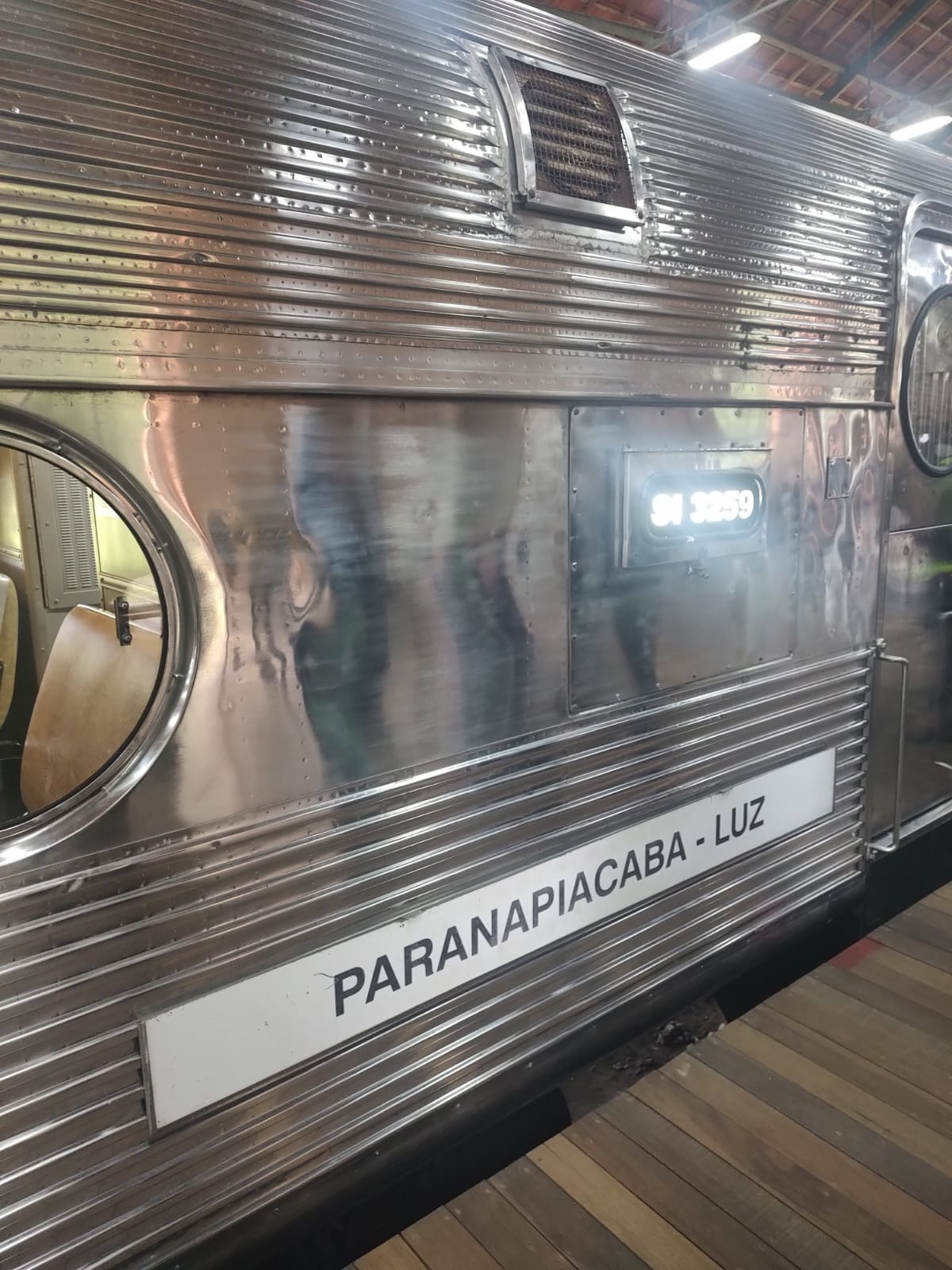 PARANAPIACABA - TREM TURÍSTICO E CITY TOUR NA VILA INGLESA